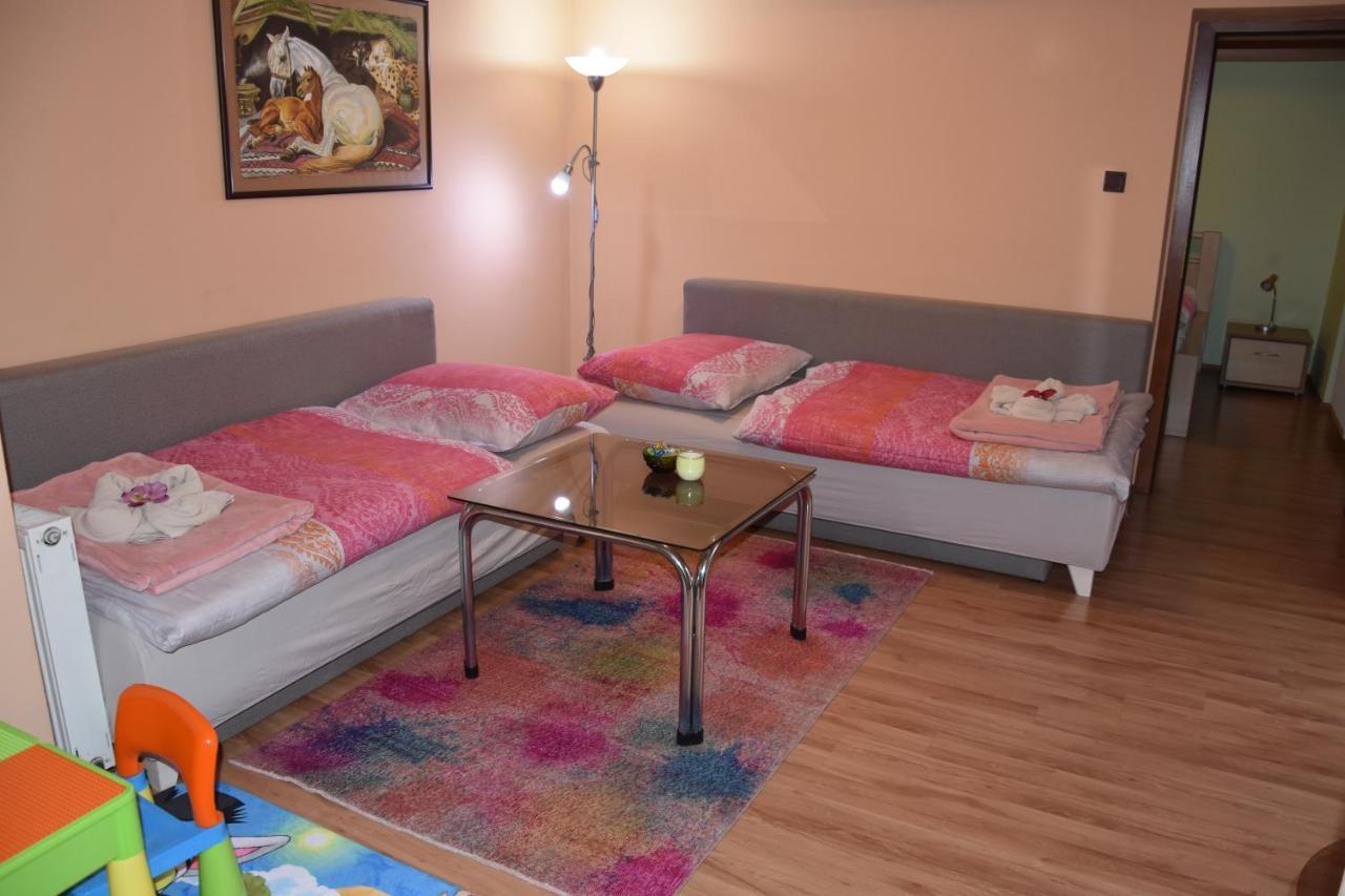 Dafinka Appartement Banská Bystrica Buitenkant foto
