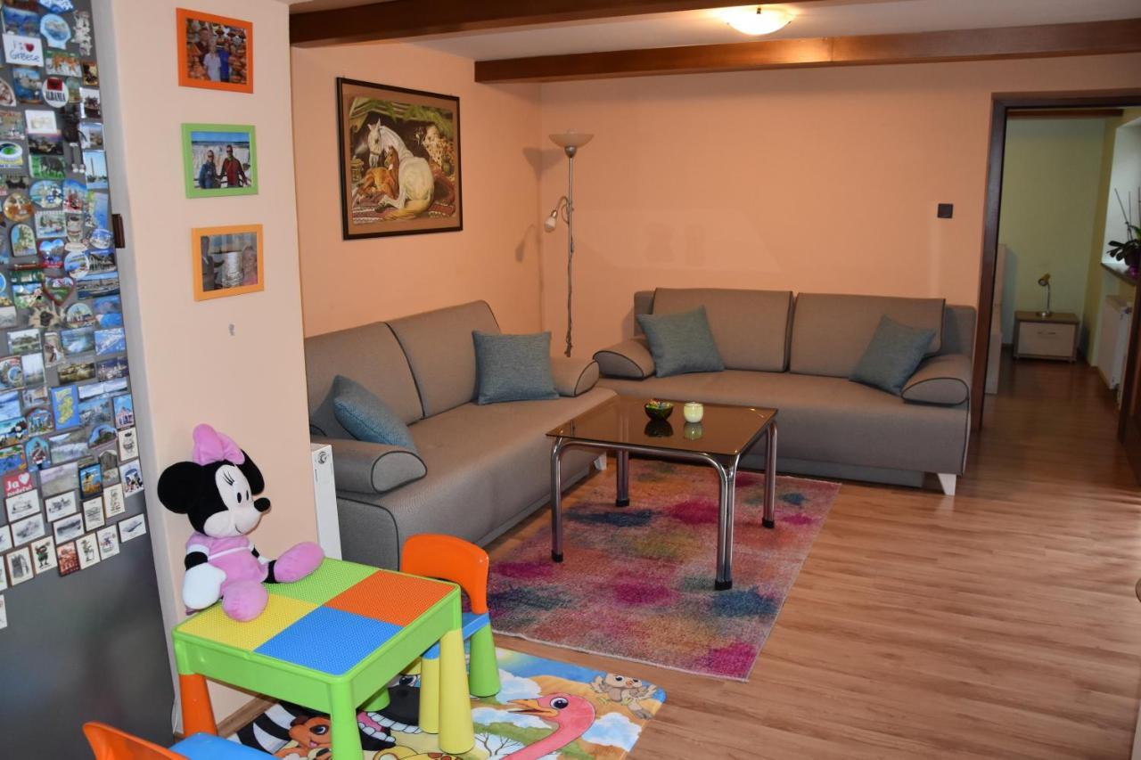 Dafinka Appartement Banská Bystrica Buitenkant foto