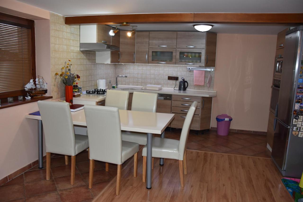 Dafinka Appartement Banská Bystrica Buitenkant foto
