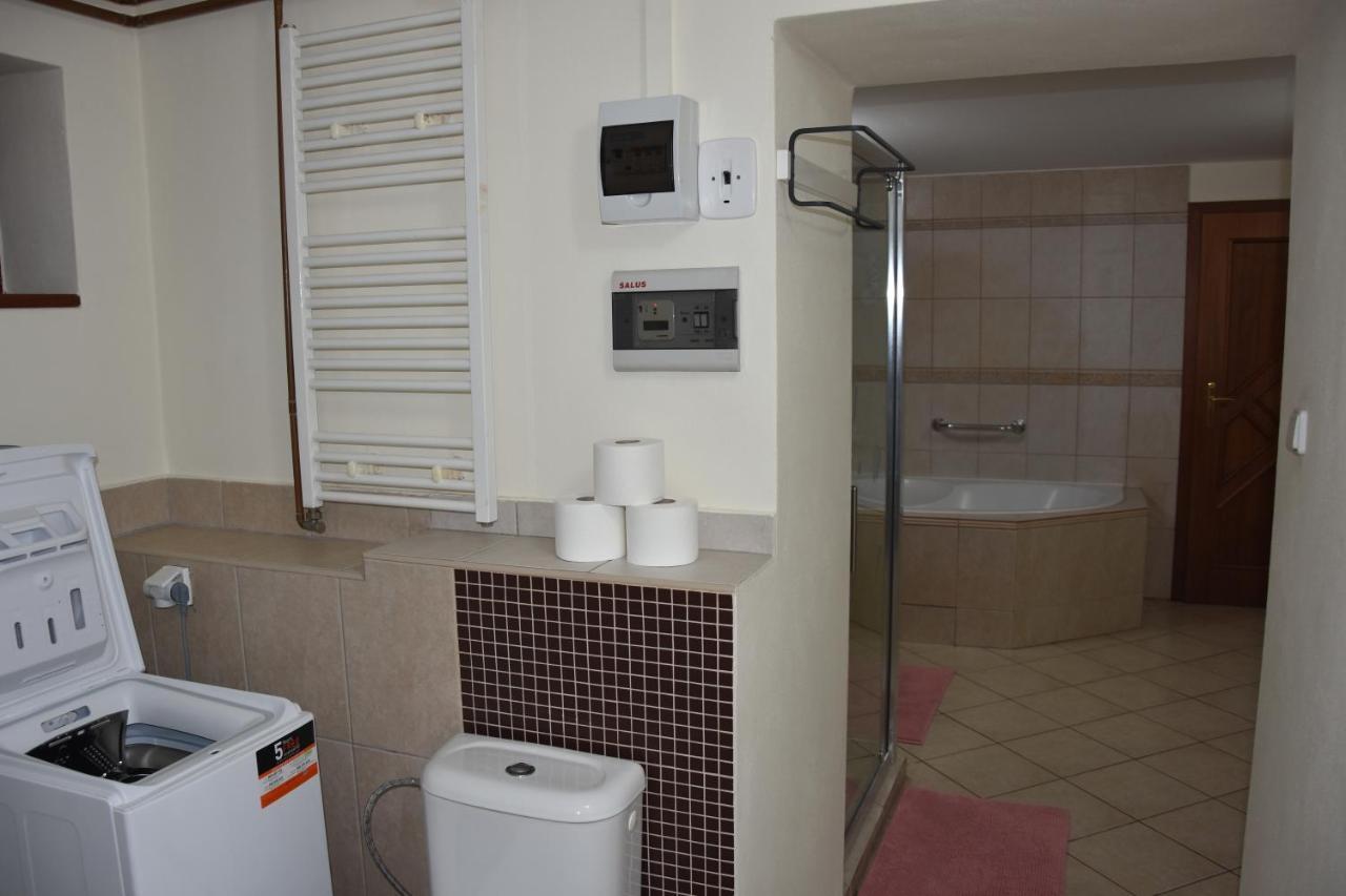 Dafinka Appartement Banská Bystrica Buitenkant foto